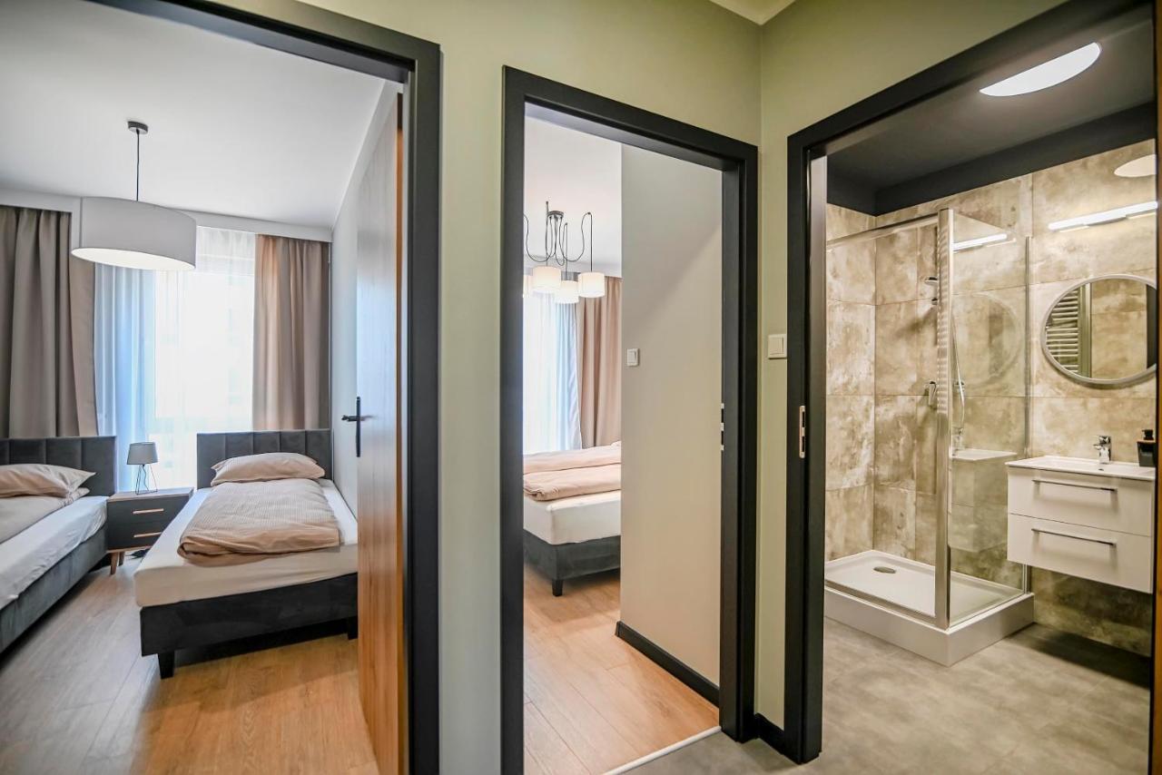 93b Apartment